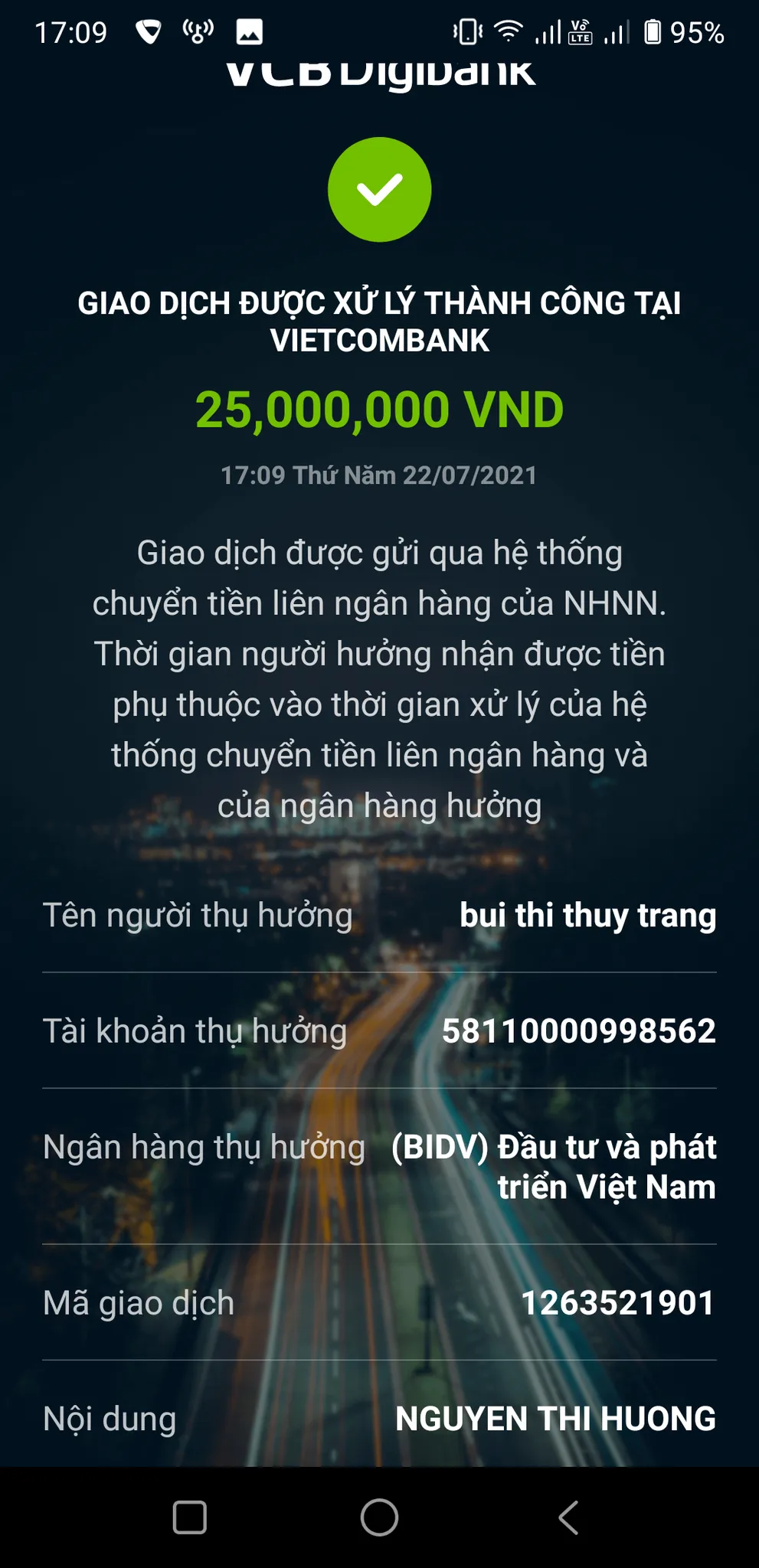 対する証拠 Bui Thi Thuy Trang